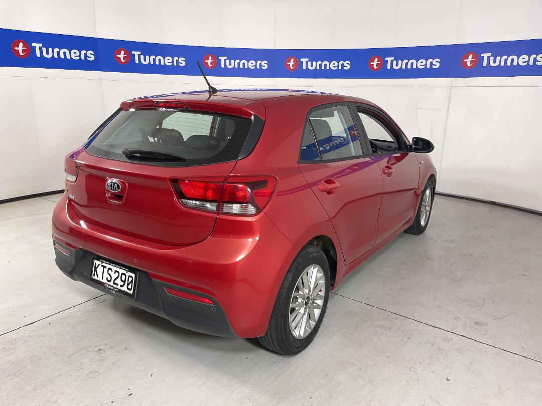 Photo '7' of KIA RIO Photo '7' of KIA RIO