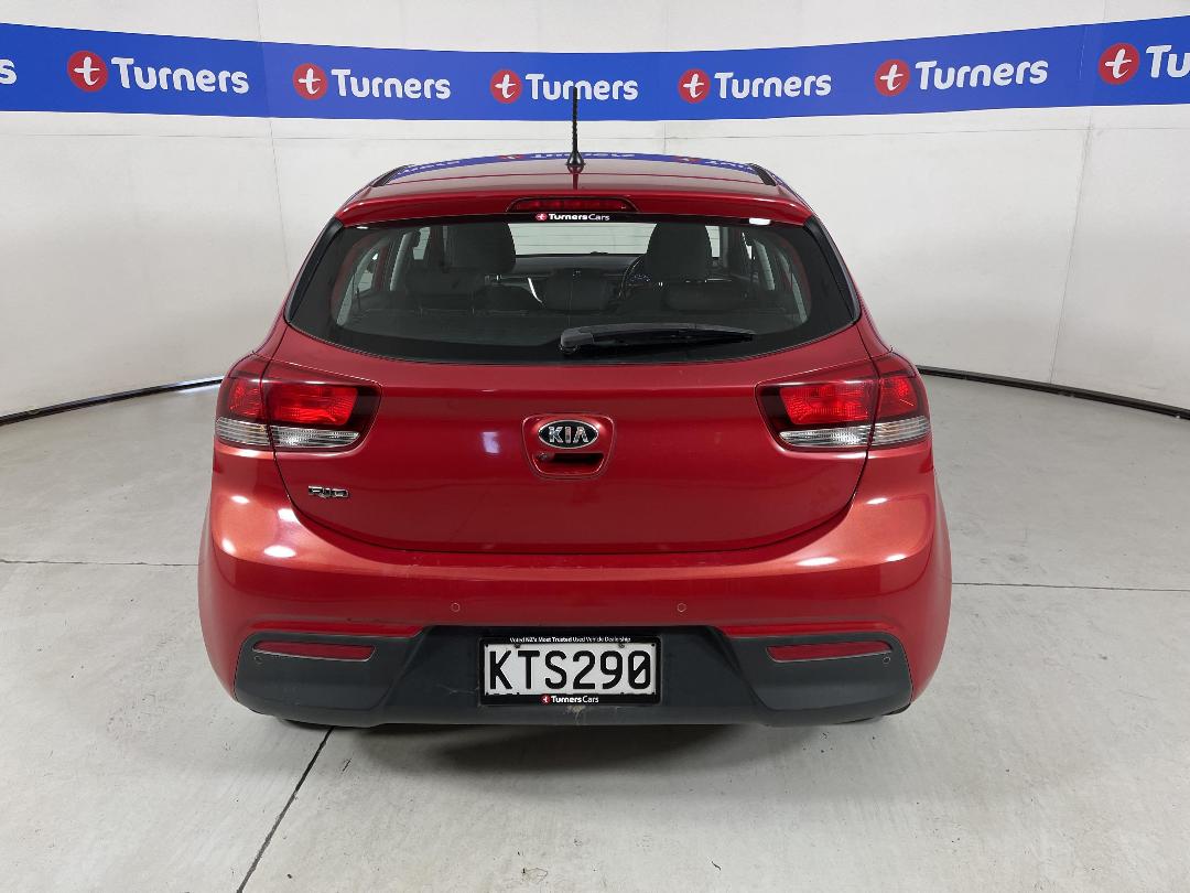 Photo '6' of KIA RIO Photo '6' of KIA RIO