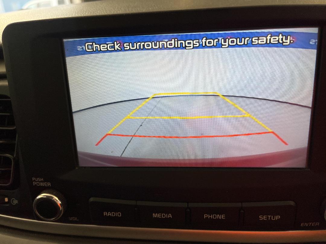 Photo '24' of KIA RIO Photo '24' of KIA RIO