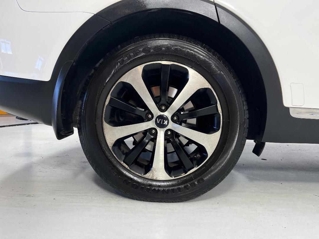 Photo '12' of KIA Sorento Photo '12' of KIA Sorento