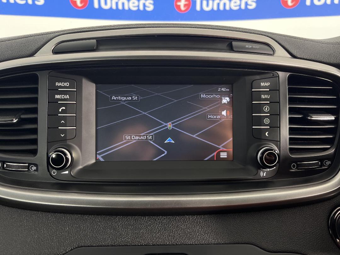 Photo '26' of KIA Sorento Photo '26' of KIA Sorento