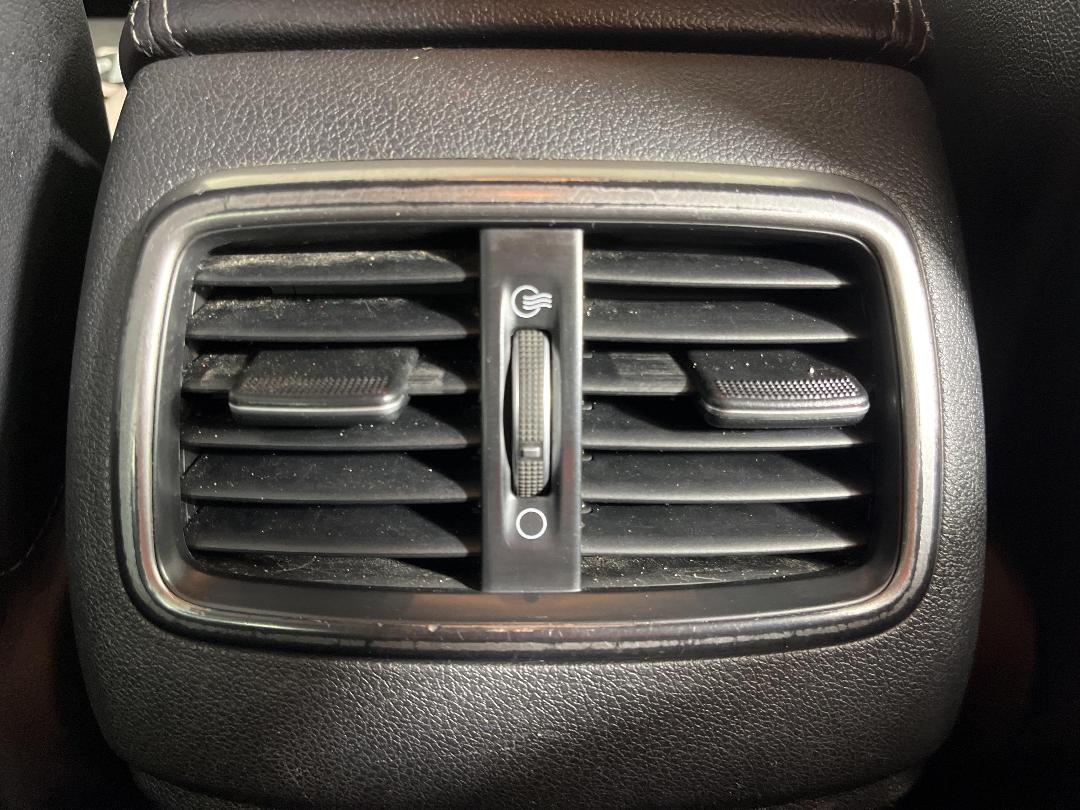 Photo '23' of KIA Sorento