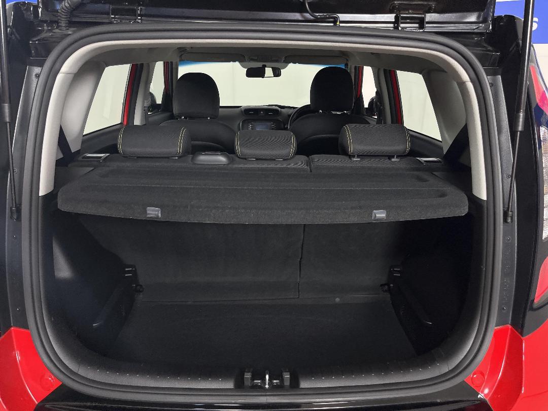 Photo '14' of KIA Soul Photo '14' of KIA Soul