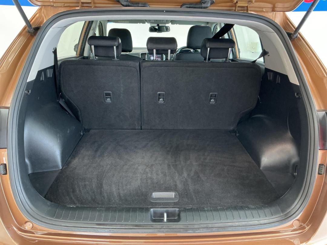 Photo '14' of KIA Sportage