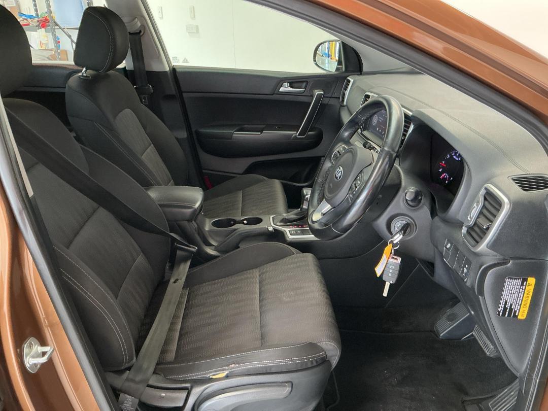 Photo '16' of KIA Sportage