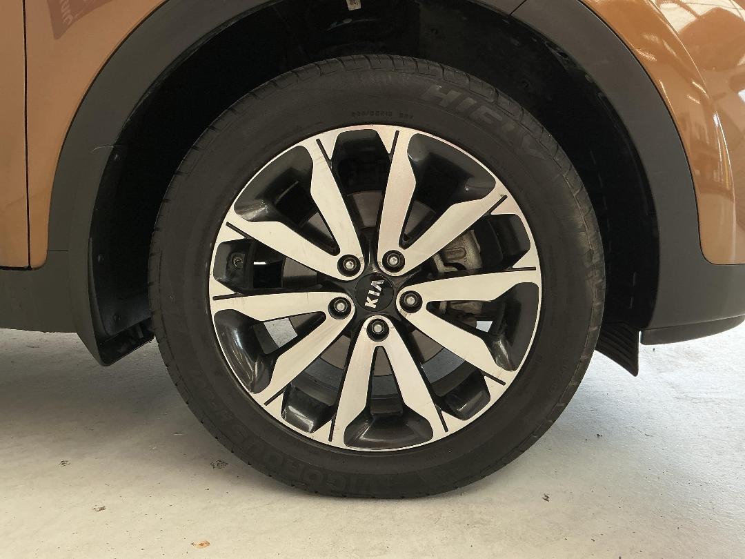 Photo '9' of KIA Sportage Photo '9' of KIA Sportage