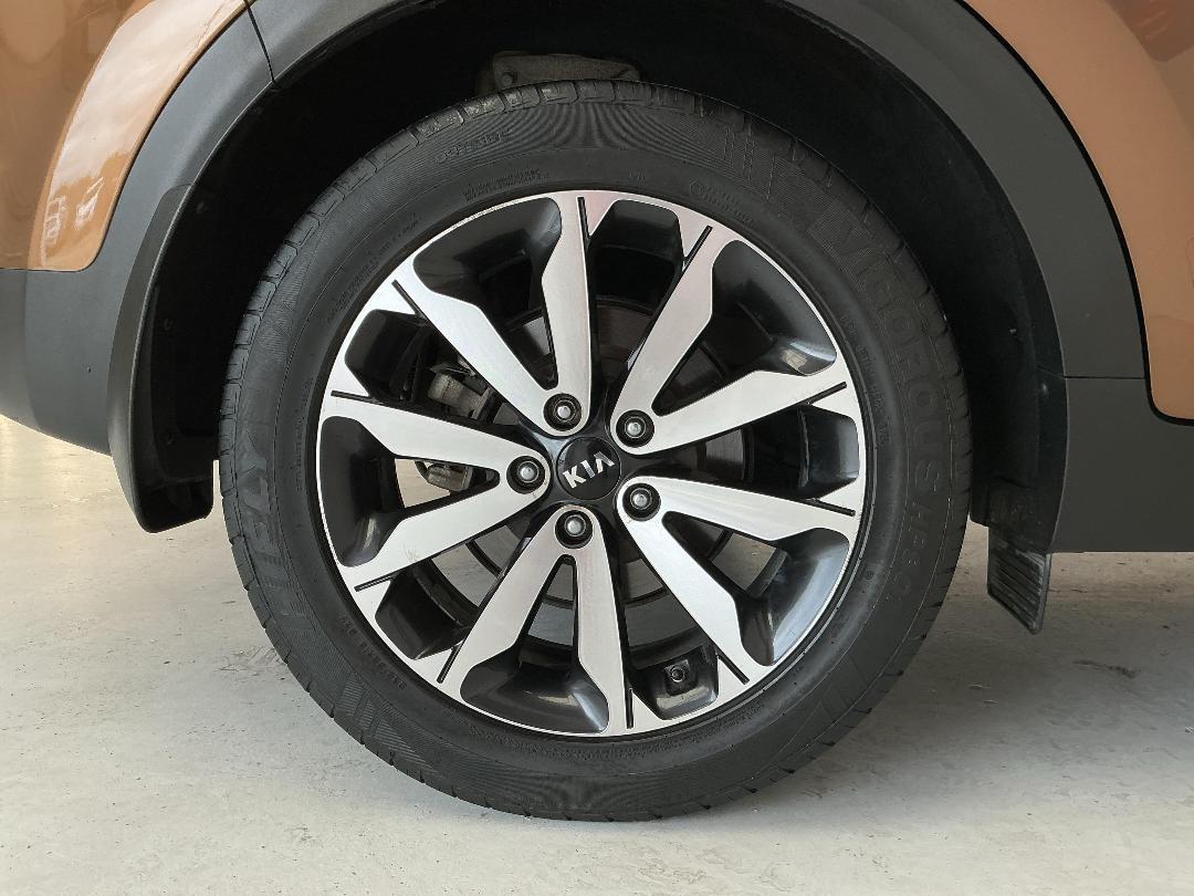 Photo '12' of KIA Sportage Photo '12' of KIA Sportage