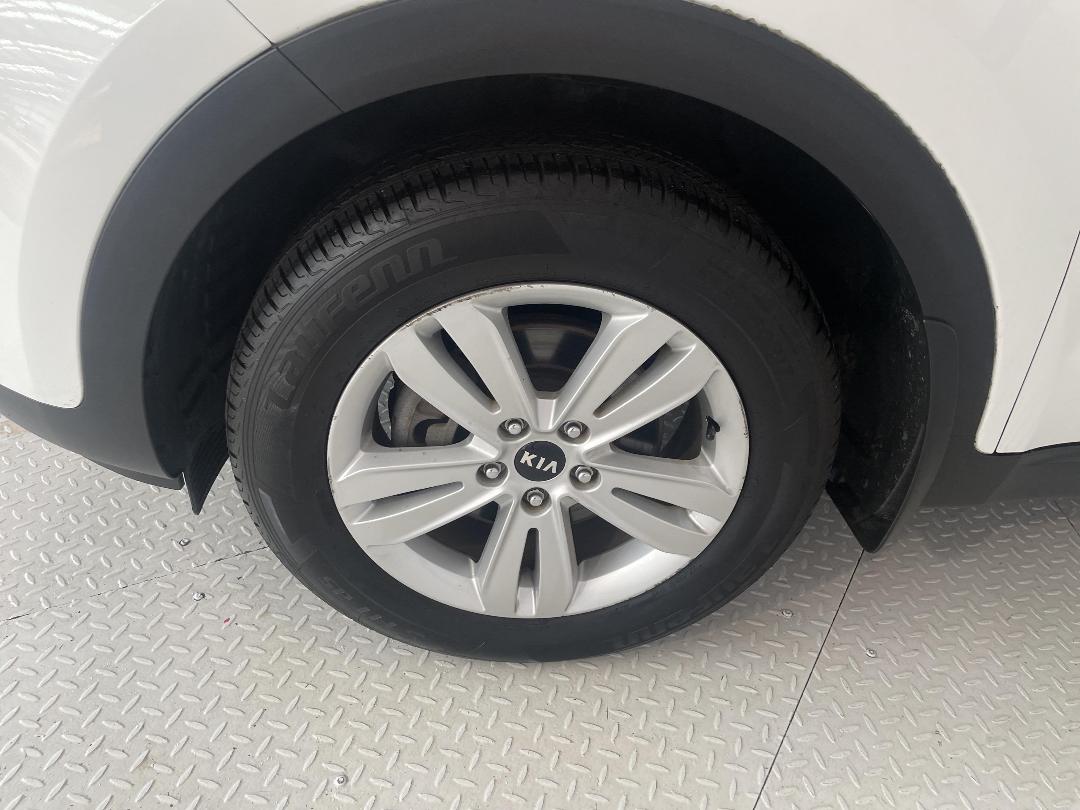 Photo '10' of KIA Sportage Photo '10' of KIA Sportage