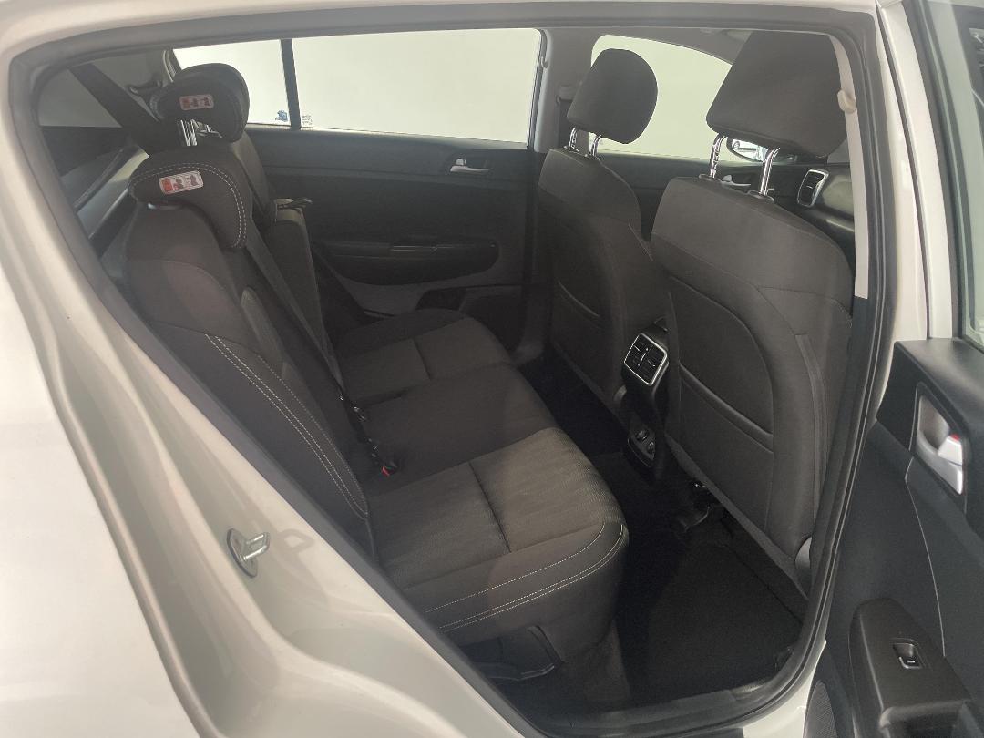 Photo '20' of KIA Sportage Photo '20' of KIA Sportage