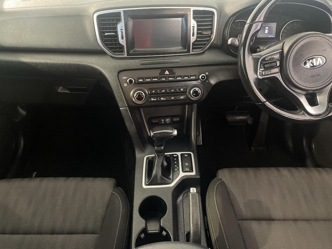 Photo '18' of KIA Sportage Photo '18' of KIA Sportage