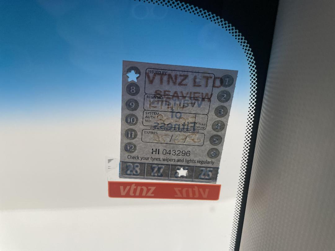 Photo '34' of KIA Sportage Photo '34' of KIA Sportage