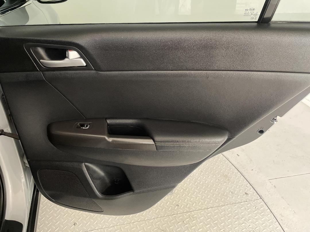 Photo '19' of KIA Sportage