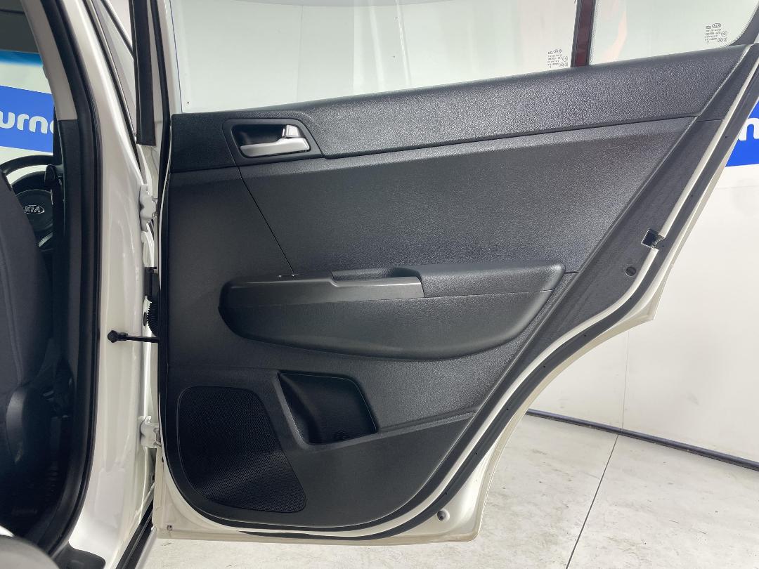 Photo '19' of KIA Sportage