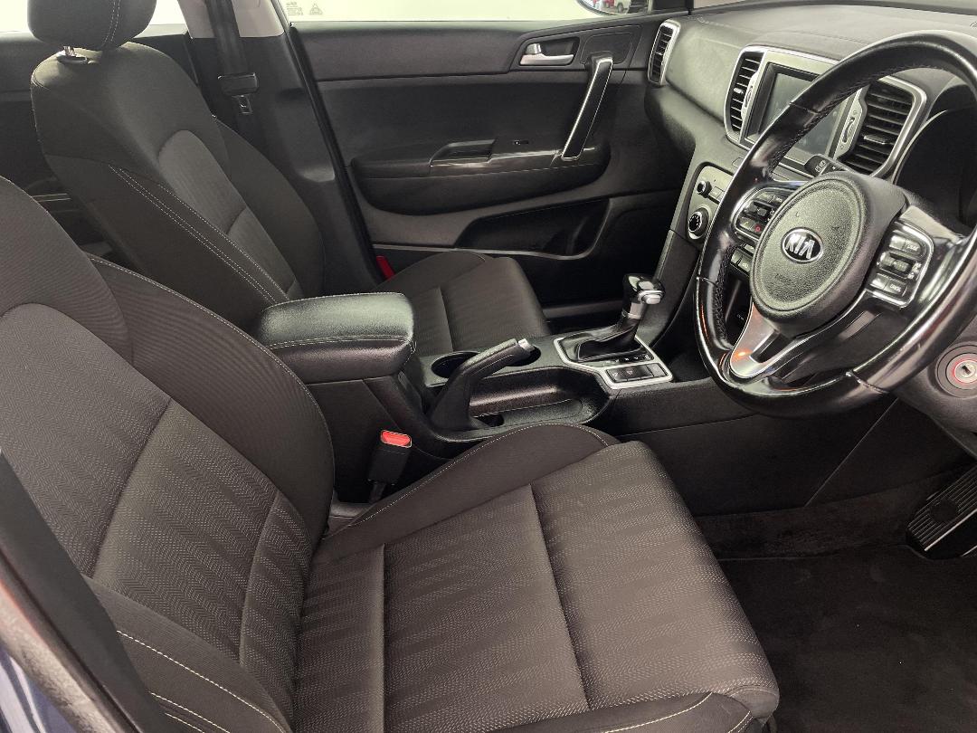 Photo '16' of KIA Sportage