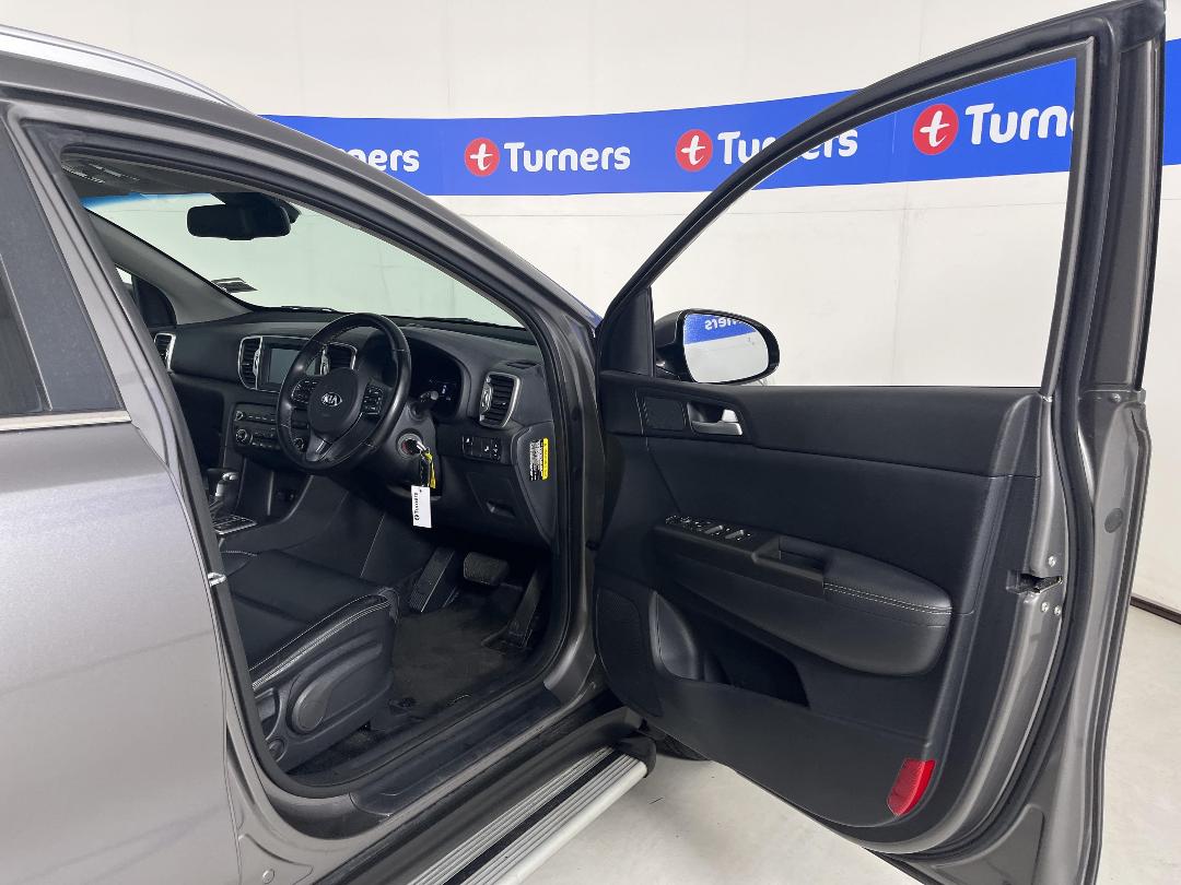 Photo '15' of KIA Sportage