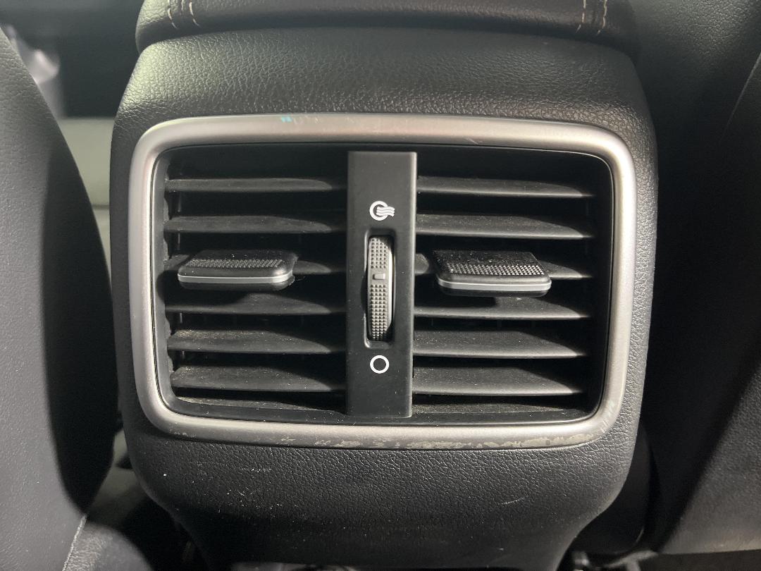 Photo '24' of KIA Sportage