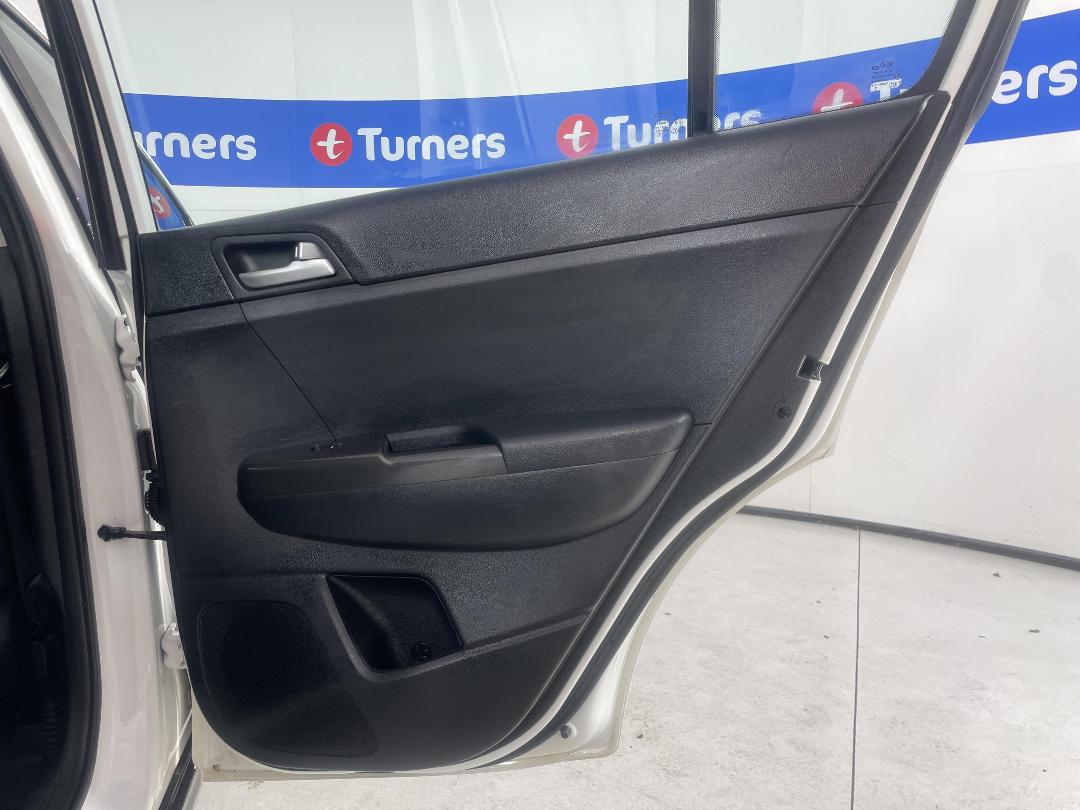 Photo '19' of KIA Sportage