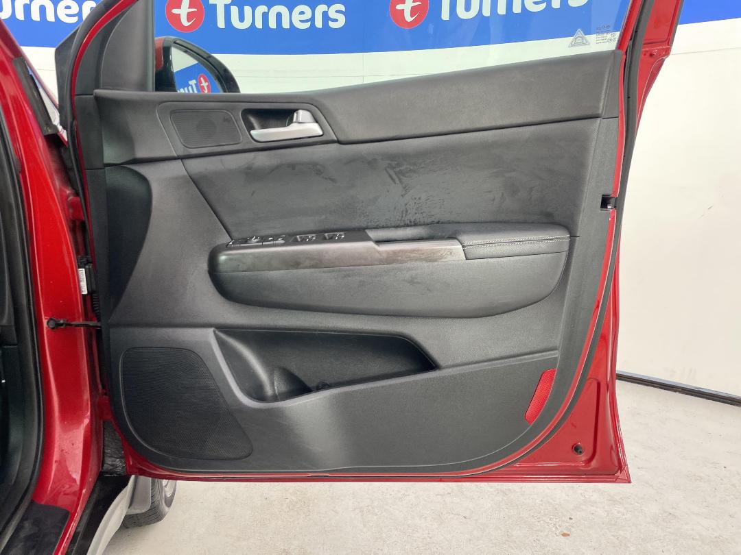 Photo '15' of KIA Sportage