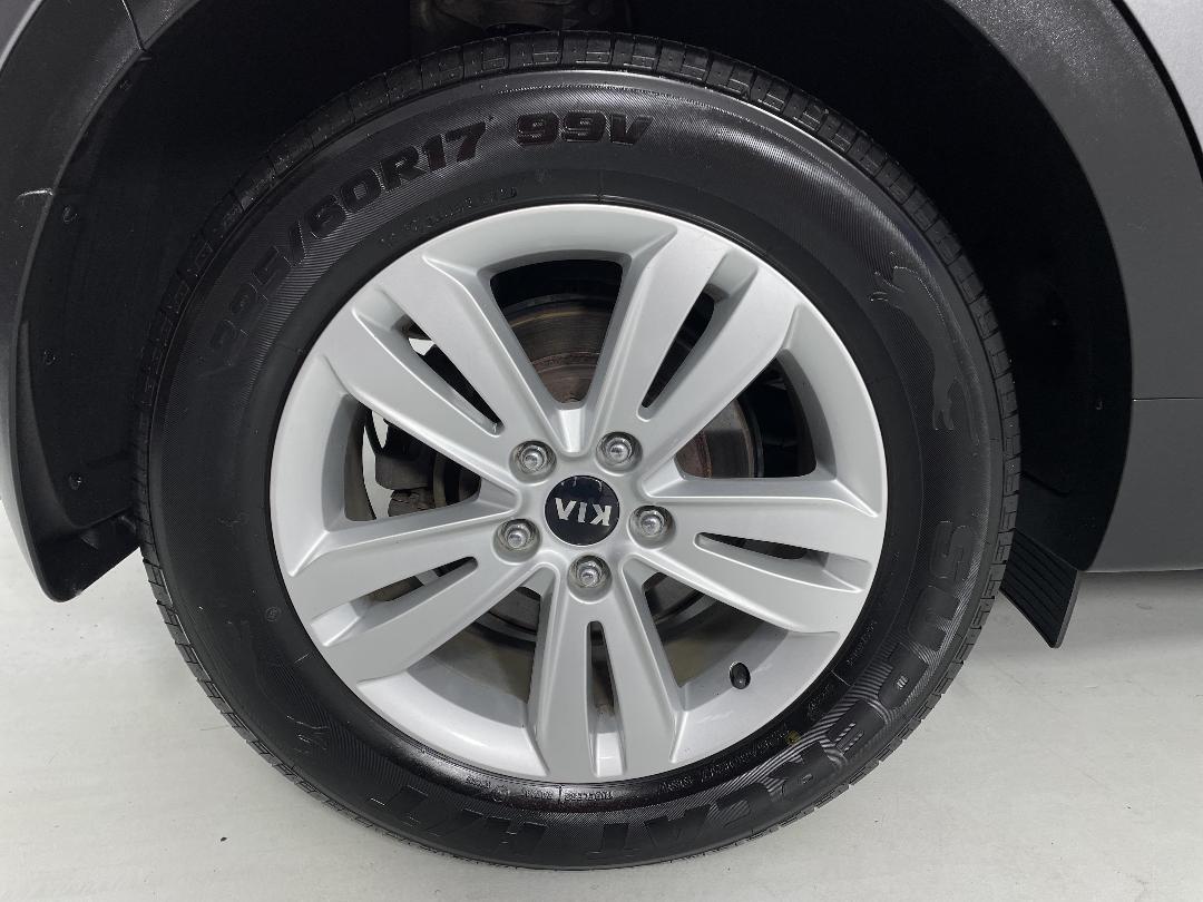 Photo '12' of KIA Sportage