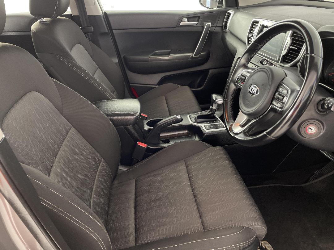 Photo '16' of KIA Sportage