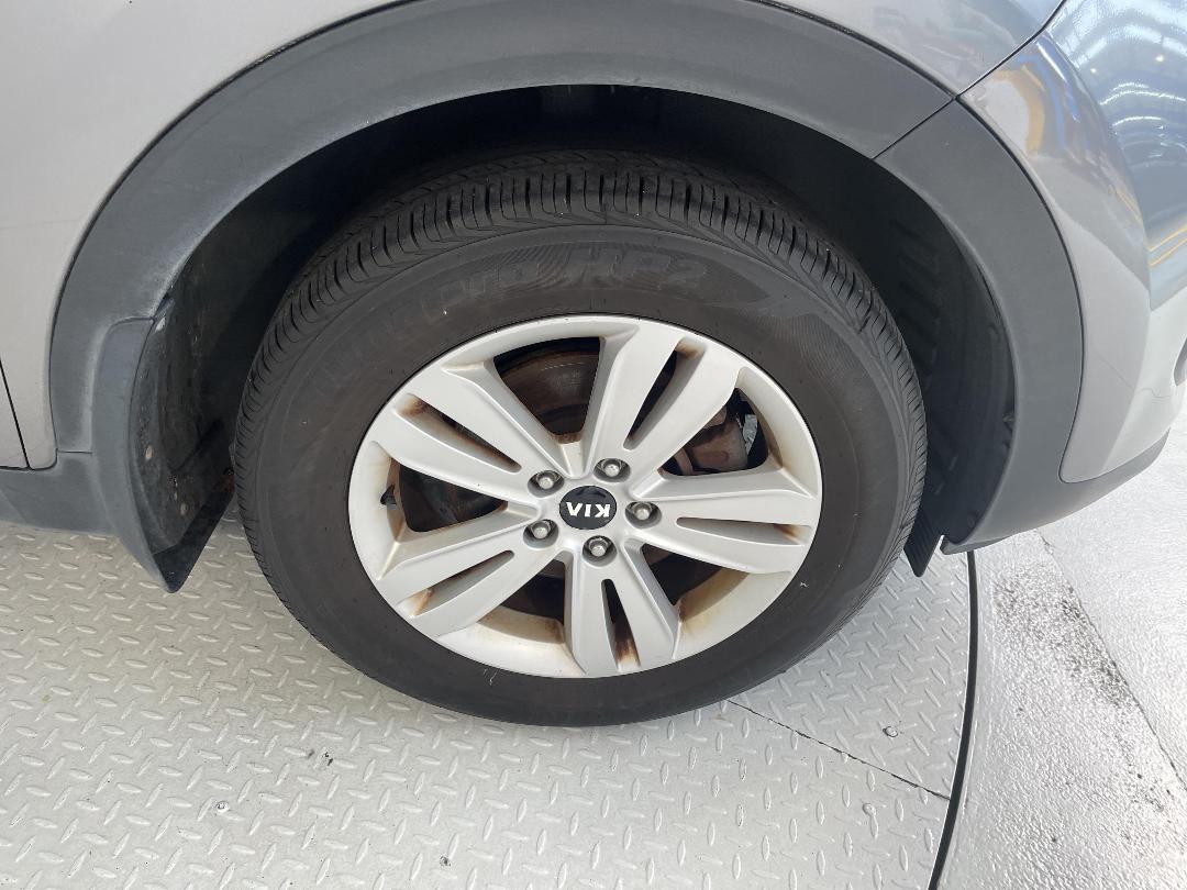 Photo '9' of KIA Sportage Photo '9' of KIA Sportage