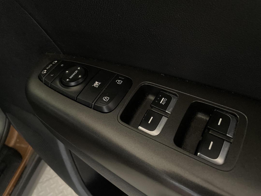 Photo '23' of KIA Sportage Photo '23' of KIA Sportage