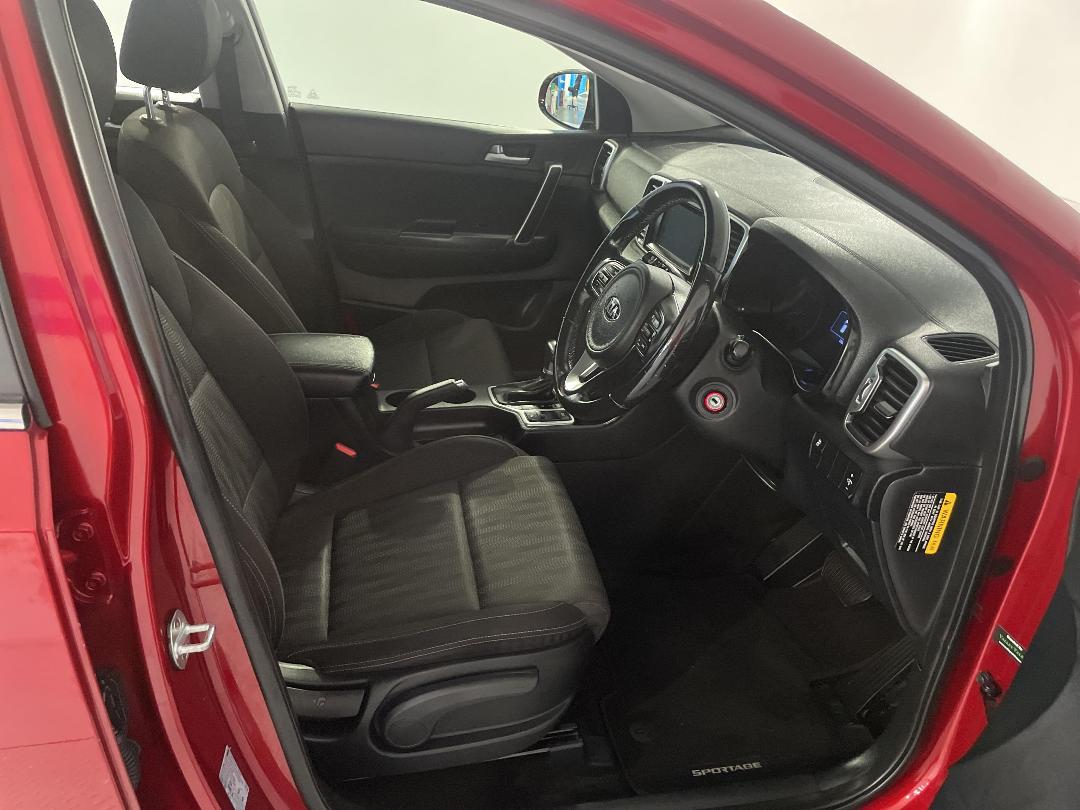 Photo '16' of KIA Sportage