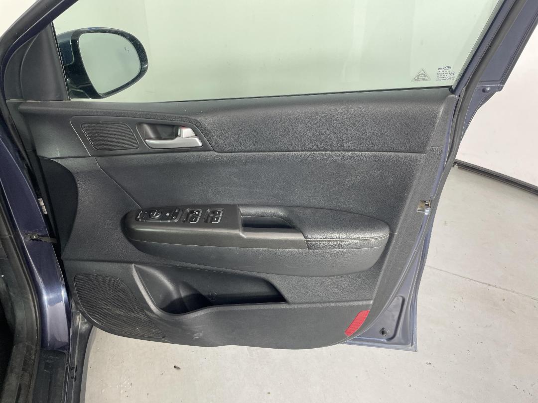 Photo '15' of KIA Sportage