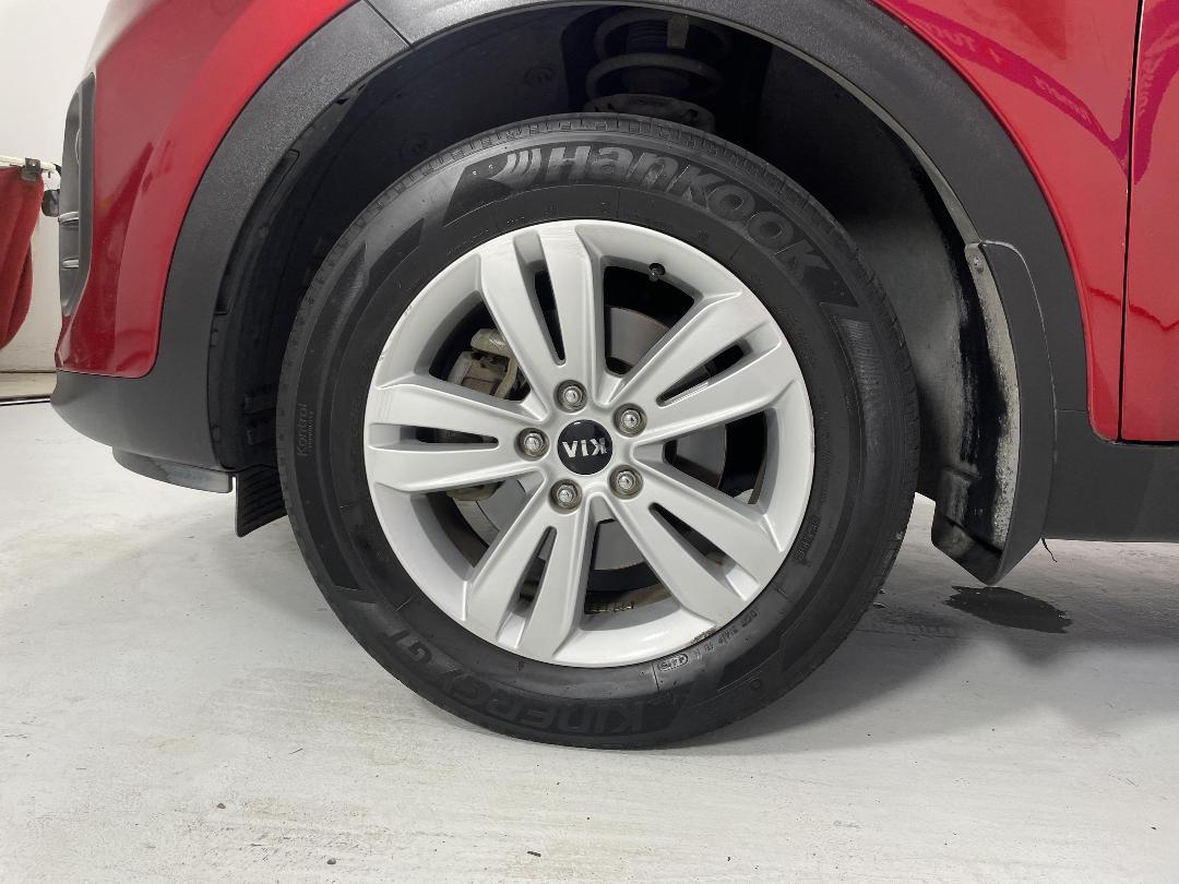 Photo '10' of KIA Sportage