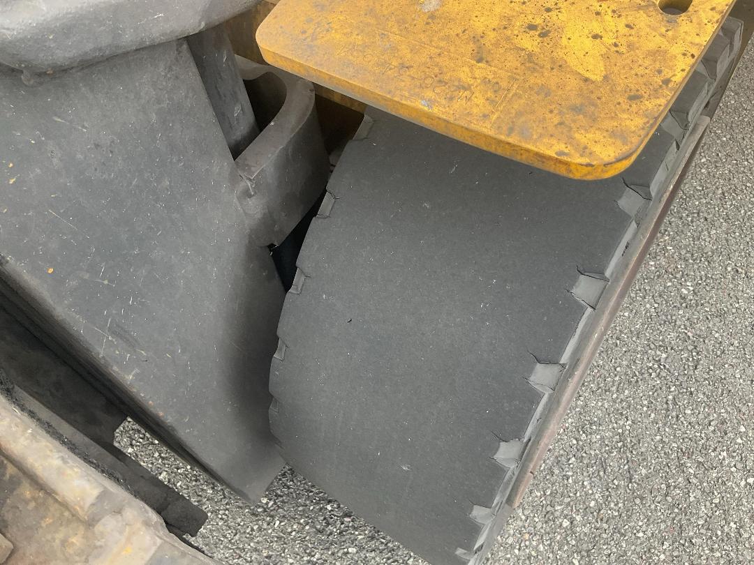 Photo '19' of KOMATSU FG30T-17 Forklift