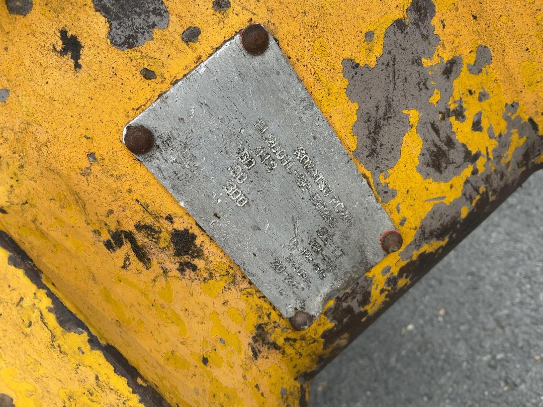 Photo '19' of Komatsu PC210CI-10 Excavator