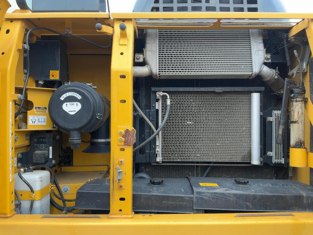 Photo '28' of Komatsu PC210CI-10 Excavator