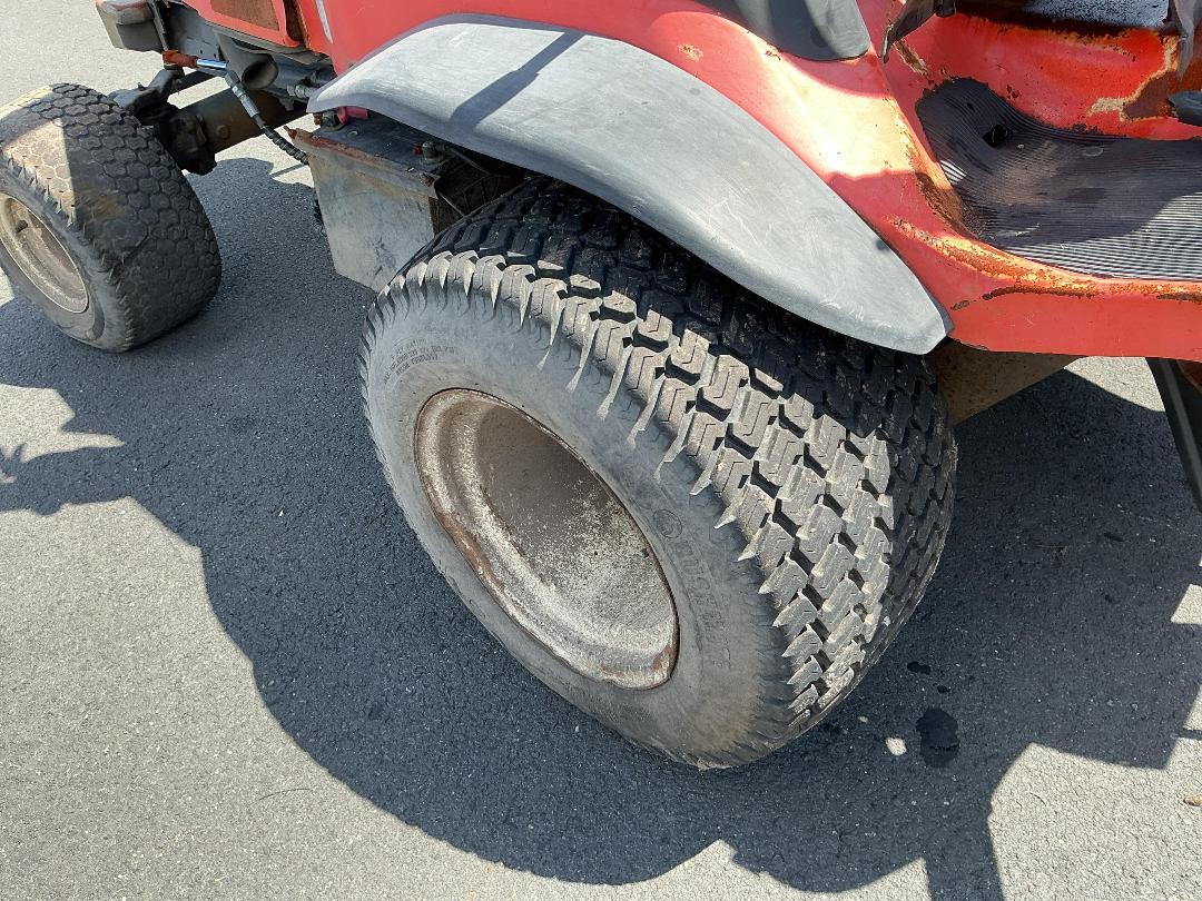 Photo '25' of Kubota F3690 Mower