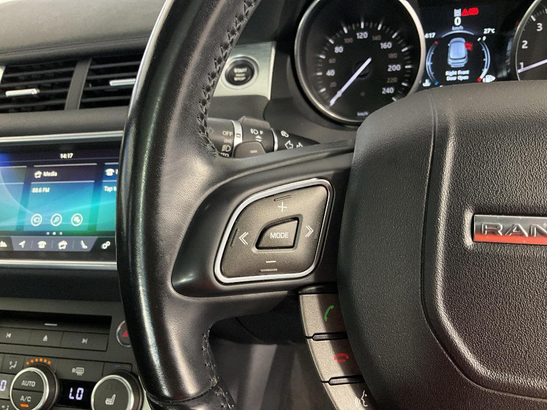 Photo '26' of Land Rover Range Rover Photo '26' of Land Rover Range Rover