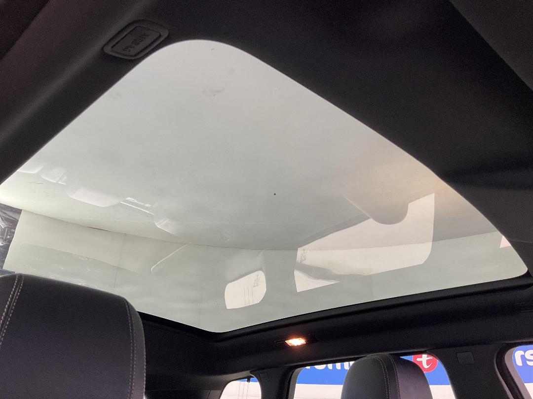 Photo '34' of Land Rover Range Rover Photo '34' of Land Rover Range Rover