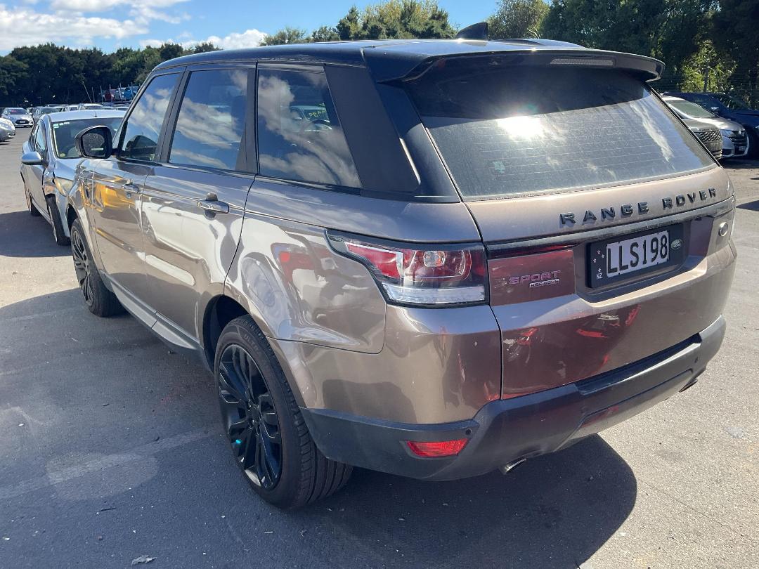 Photo '3' of Land Rover Range Rover Sport HSE Dynam SDV6