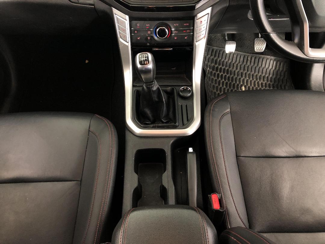 Photo '18' of LDV T60