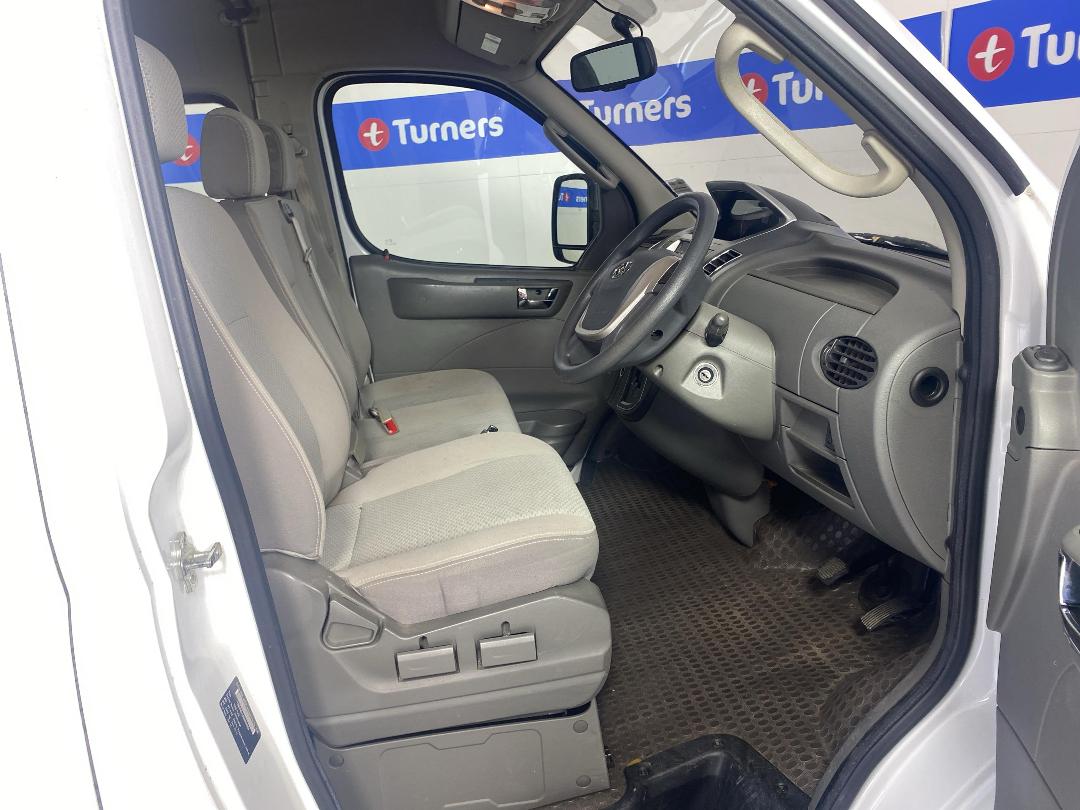 Photo '16' of LDV V80