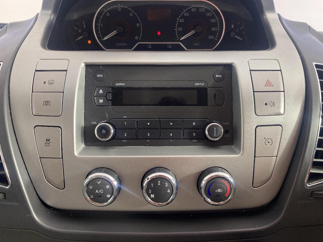 Photo '18' of LDV V80