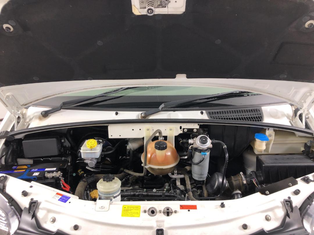 Photo '13' of LDV V80