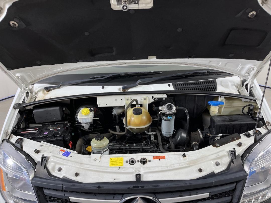 Photo '13' of LDV V80