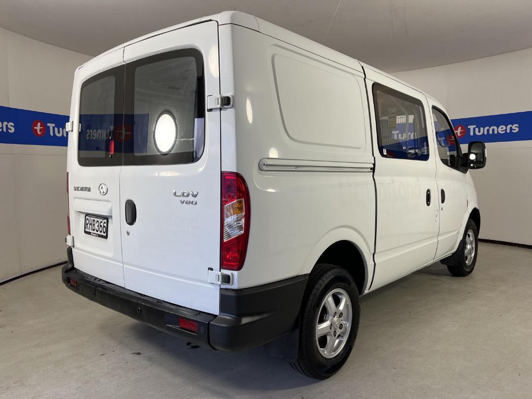 Photo '5' of LDV V80