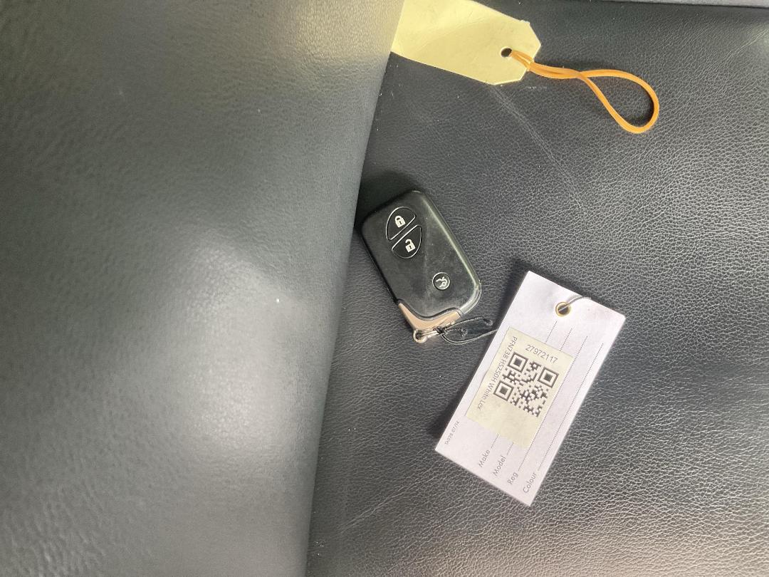 Photo '21' of Lexus HS250H