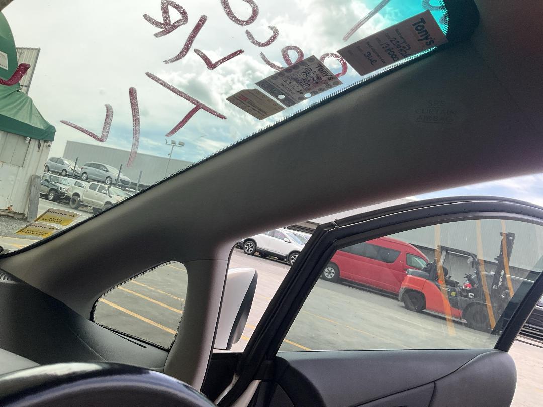 Photo '26' of Lexus HS250H