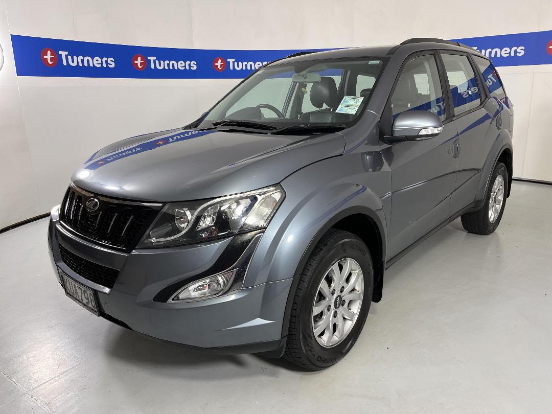 Photo '4' of Mahindra XUV Photo '4' of Mahindra XUV