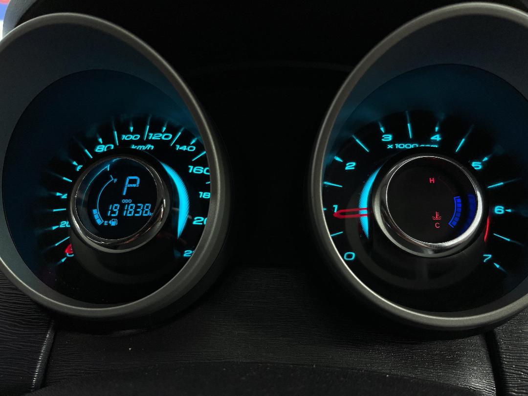 Photo '21' of Mahindra XUV Photo '21' of Mahindra XUV