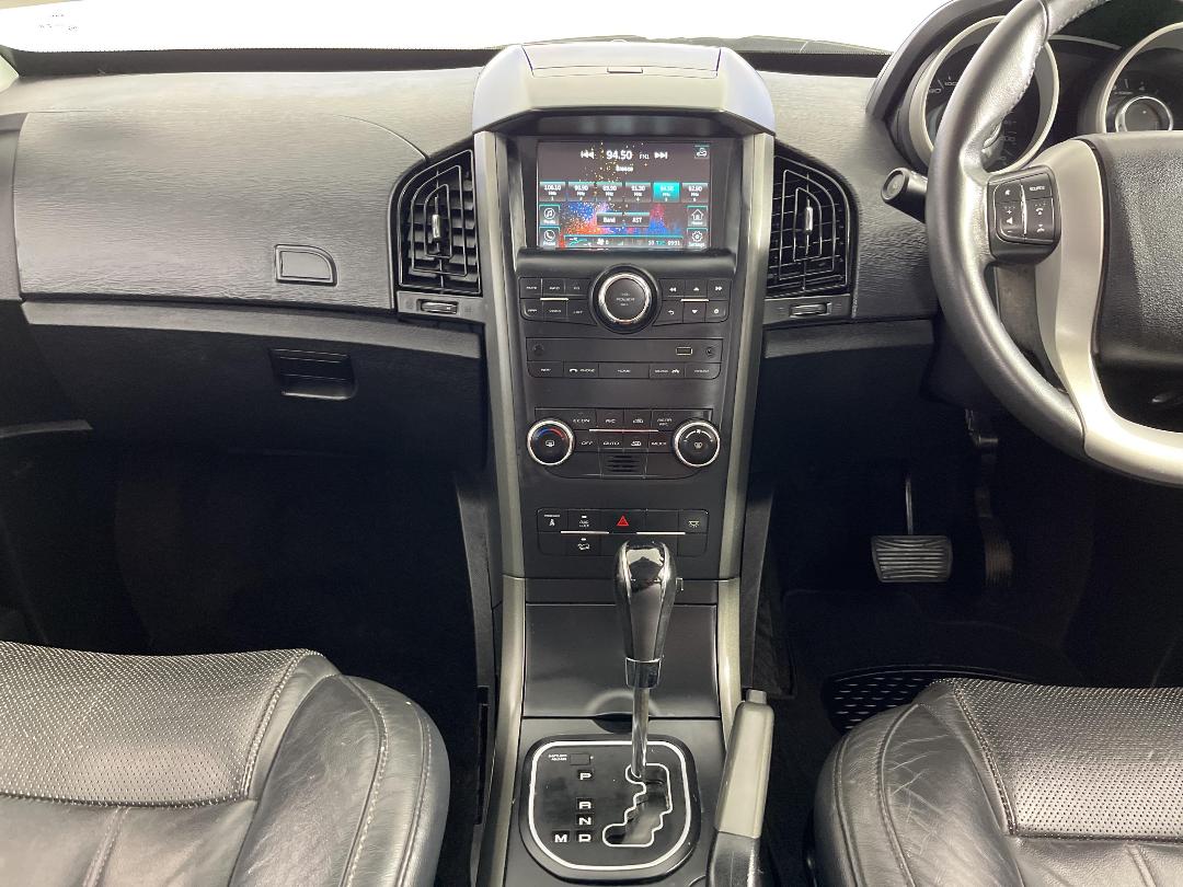 Photo '18' of Mahindra XUV Photo '18' of Mahindra XUV