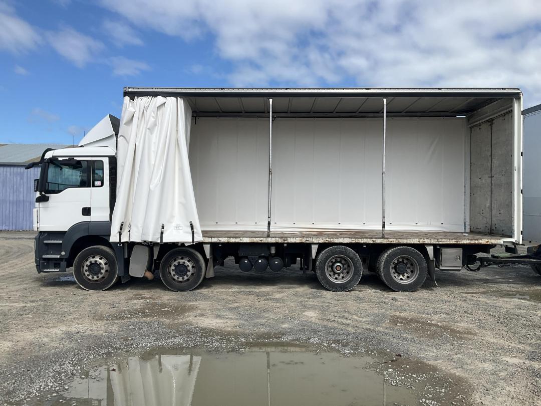 Photo '18' of MAN TGS 35.540 8X4 Curtainsider Photo '18' of MAN TGS 35.540 8X4 Curtainsider