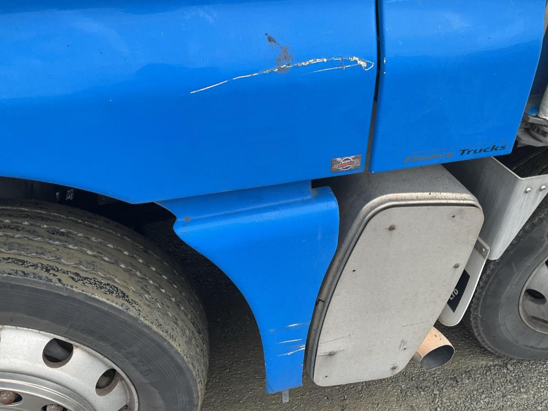 Photo '32' of MAN TGX 35.540 8X4 Curtainsider