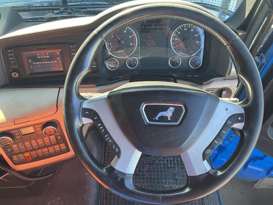 Photo '14' of MAN TGX 35.540 8X4 Curtainsider